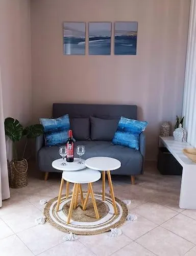 Verano Mar Apartment_near The Sea-free Parking